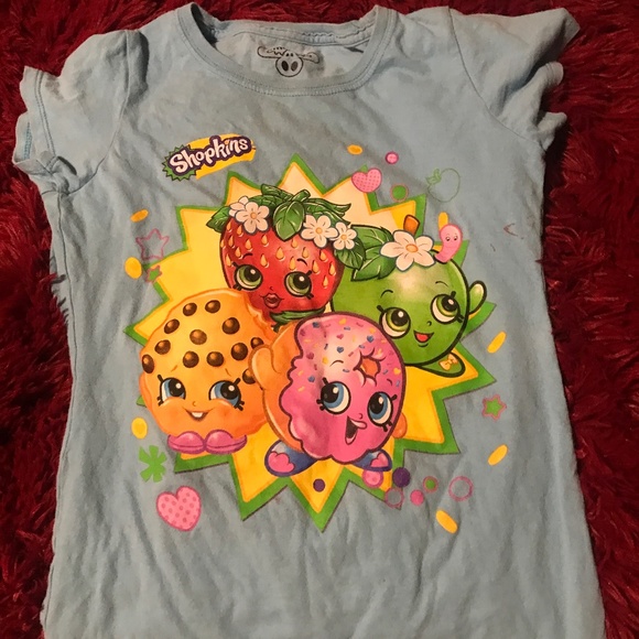 Clothes - Picture 1 of 3